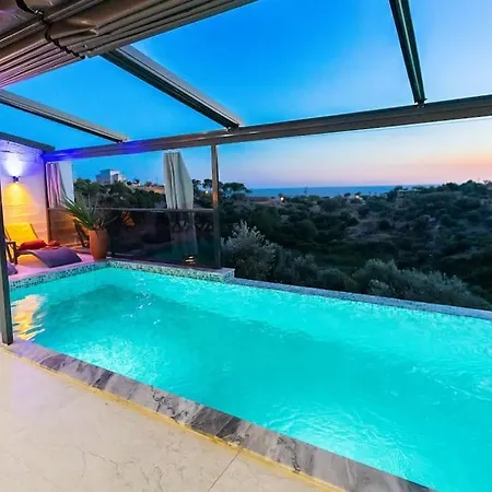 Villa Mehmet 6 *